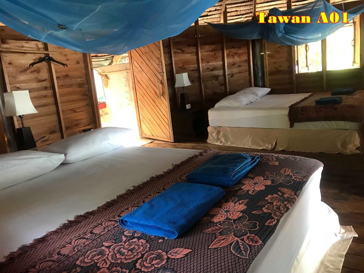 Tawan Bar And Bungalow Hotel Ko Phra Thong Zewnętrze zdjęcie