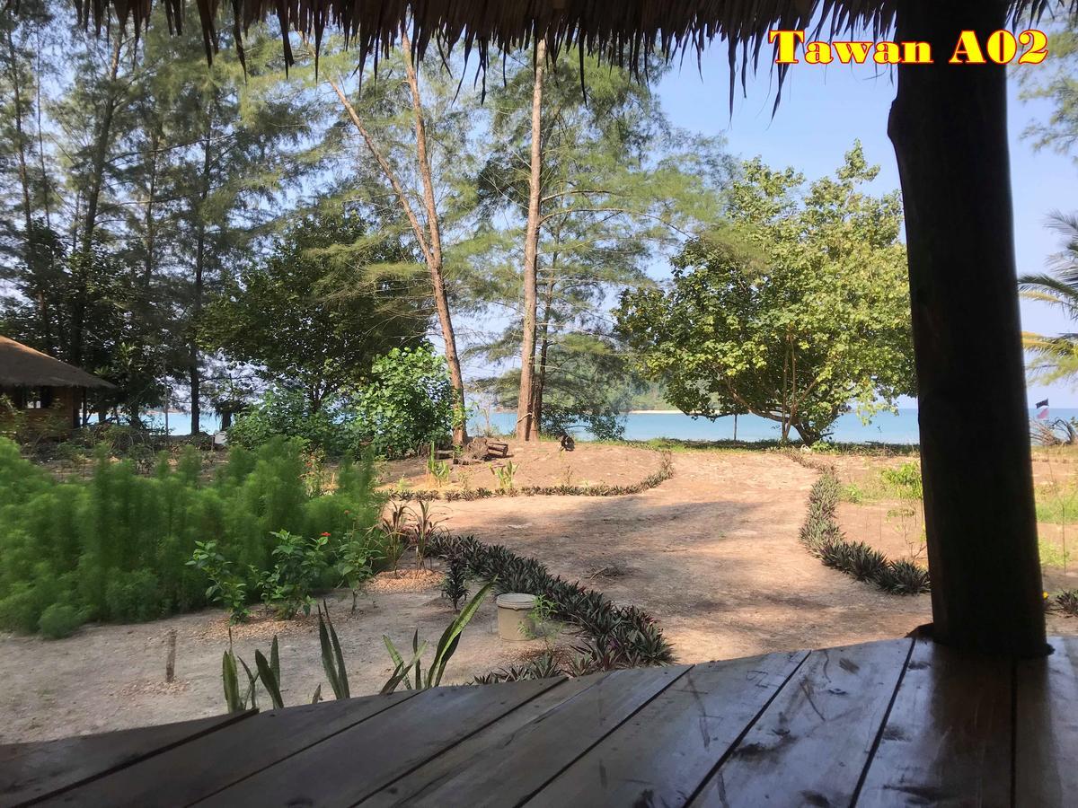 Tawan Bar And Bungalow Hotel Ko Phra Thong Zewnętrze zdjęcie